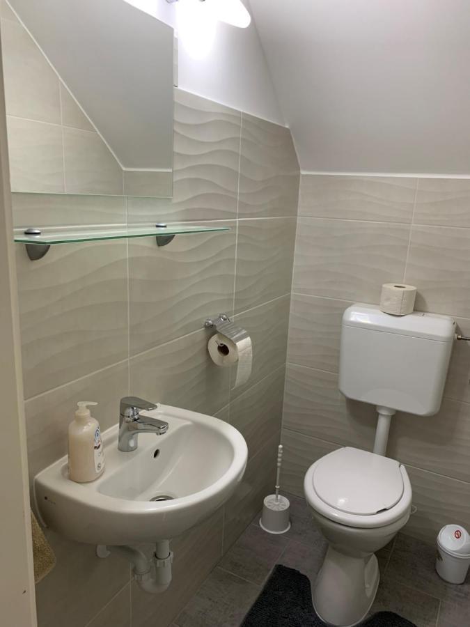 Komo Apartment บุค ภายนอก รูปภาพ