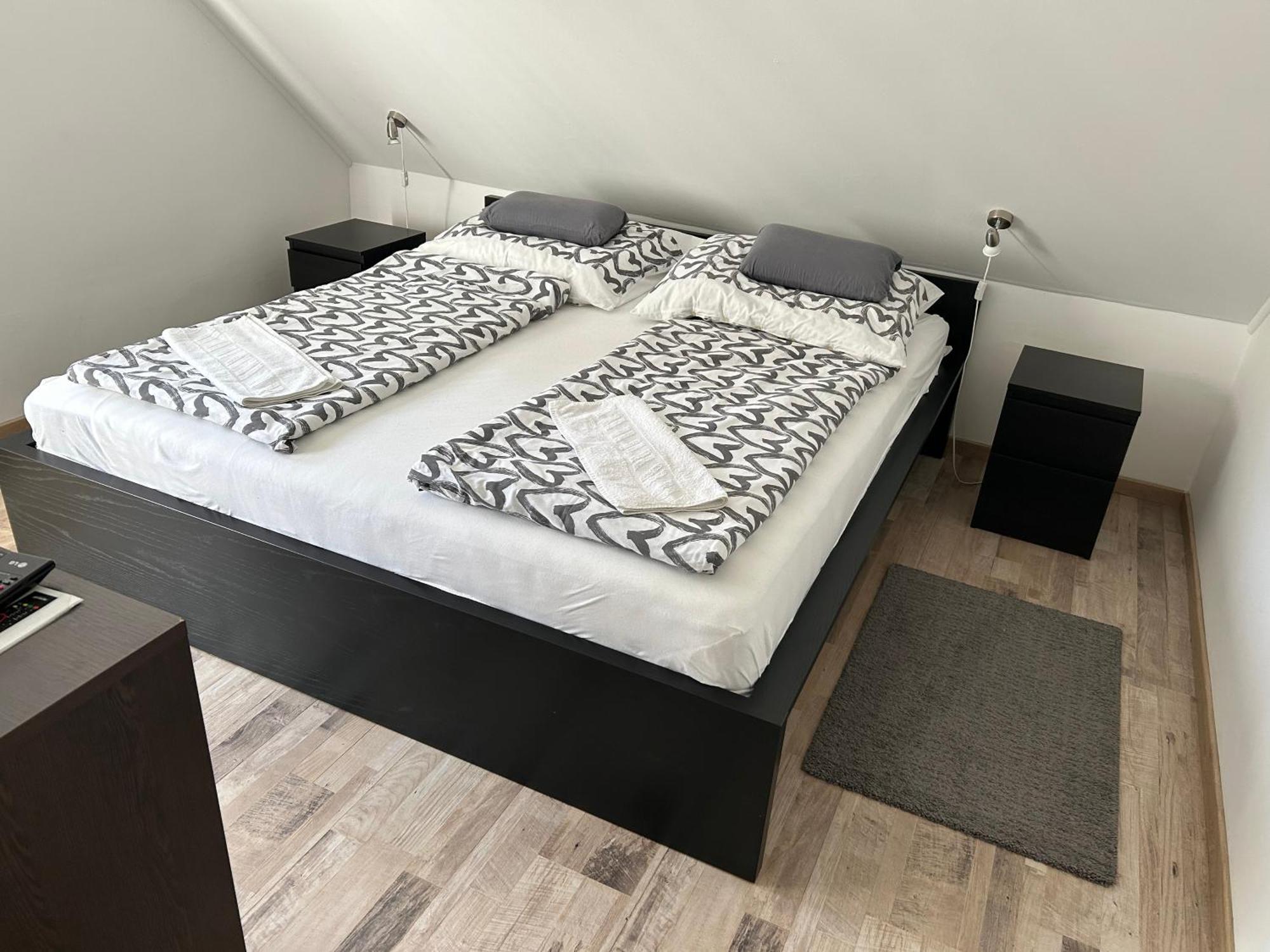Komo Apartment บุค ภายนอก รูปภาพ