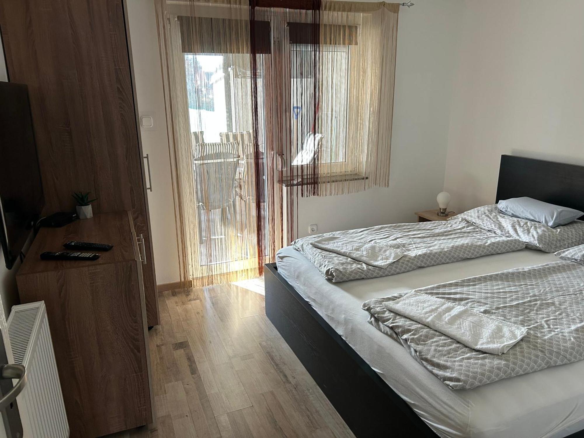 Komo Apartment บุค ภายนอก รูปภาพ