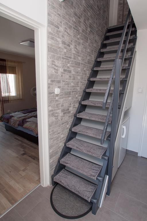Komo Apartment บุค ภายนอก รูปภาพ