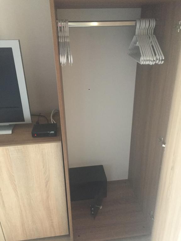 Komo Apartment บุค ภายนอก รูปภาพ